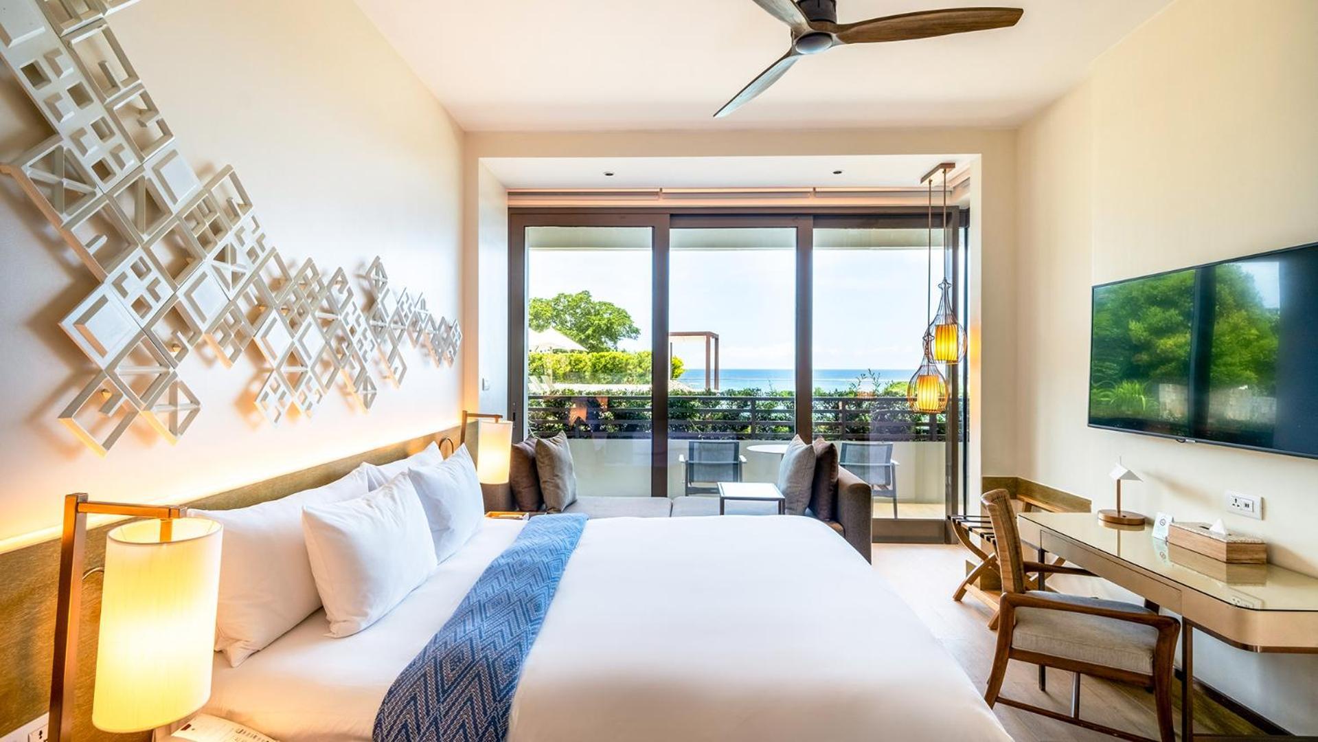 Crimson Resort And Spa Boracay Yapak Bagian luar foto