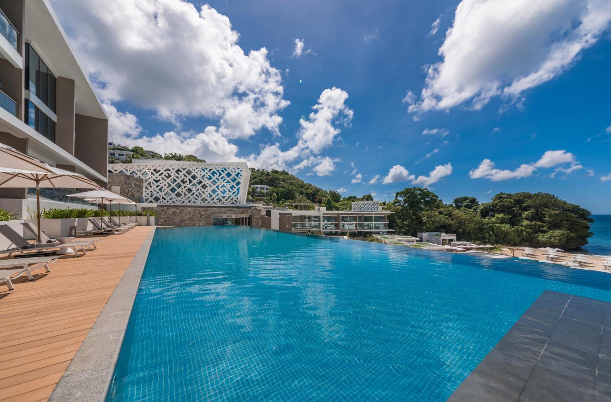 Crimson Resort And Spa Boracay Yapak Bagian luar foto