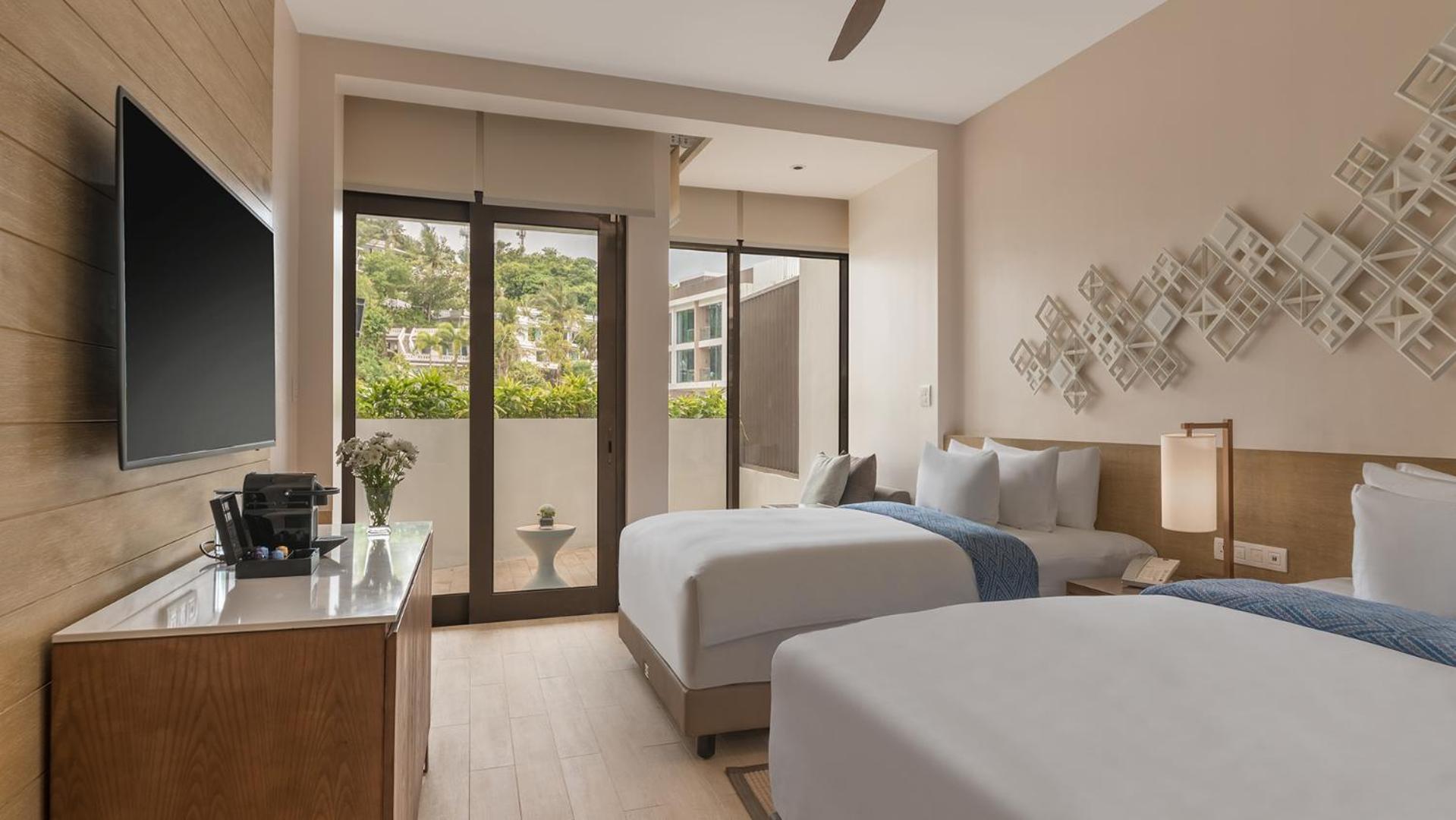 Crimson Resort And Spa Boracay Yapak Bagian luar foto